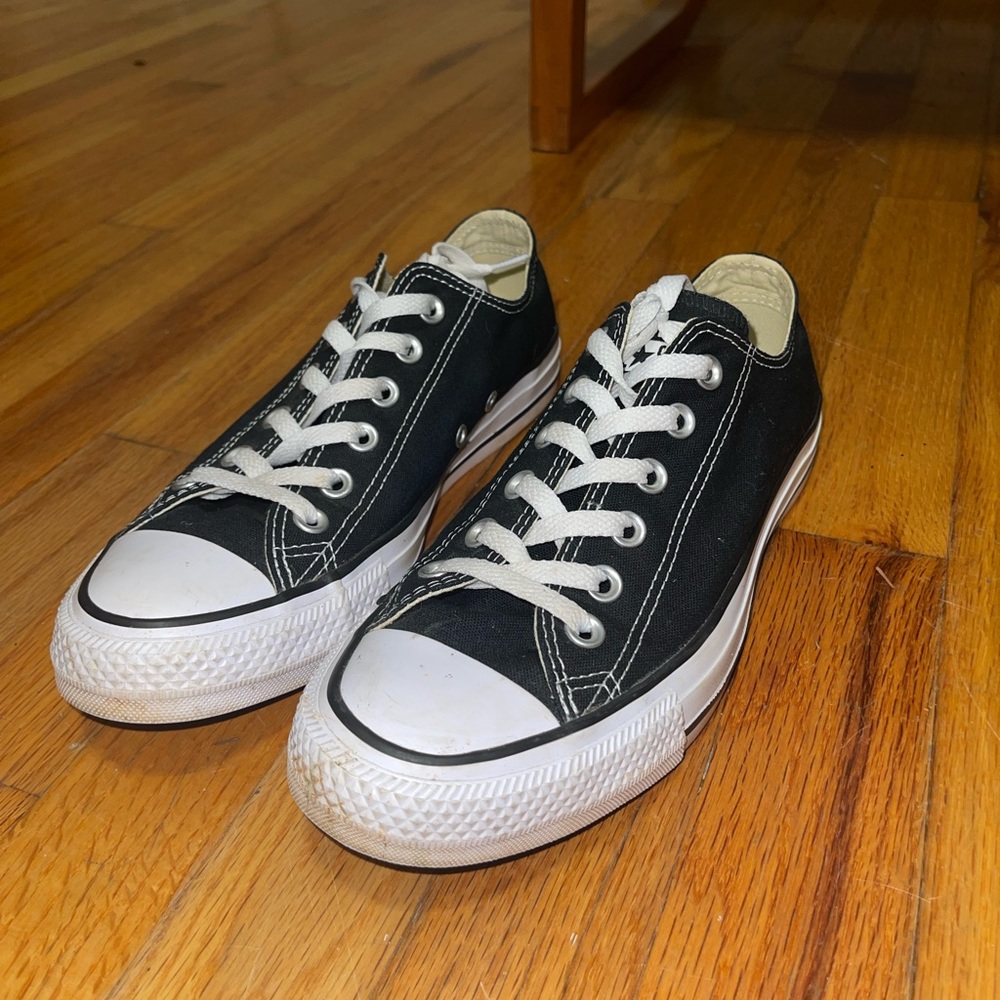 Low top Converse
